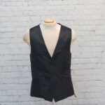 Black Paisley Jacquard Vest with Reversed Angle Pockets